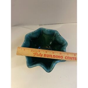 Hull Pottery Sea Green Blue 8 point dish 7" diameter
